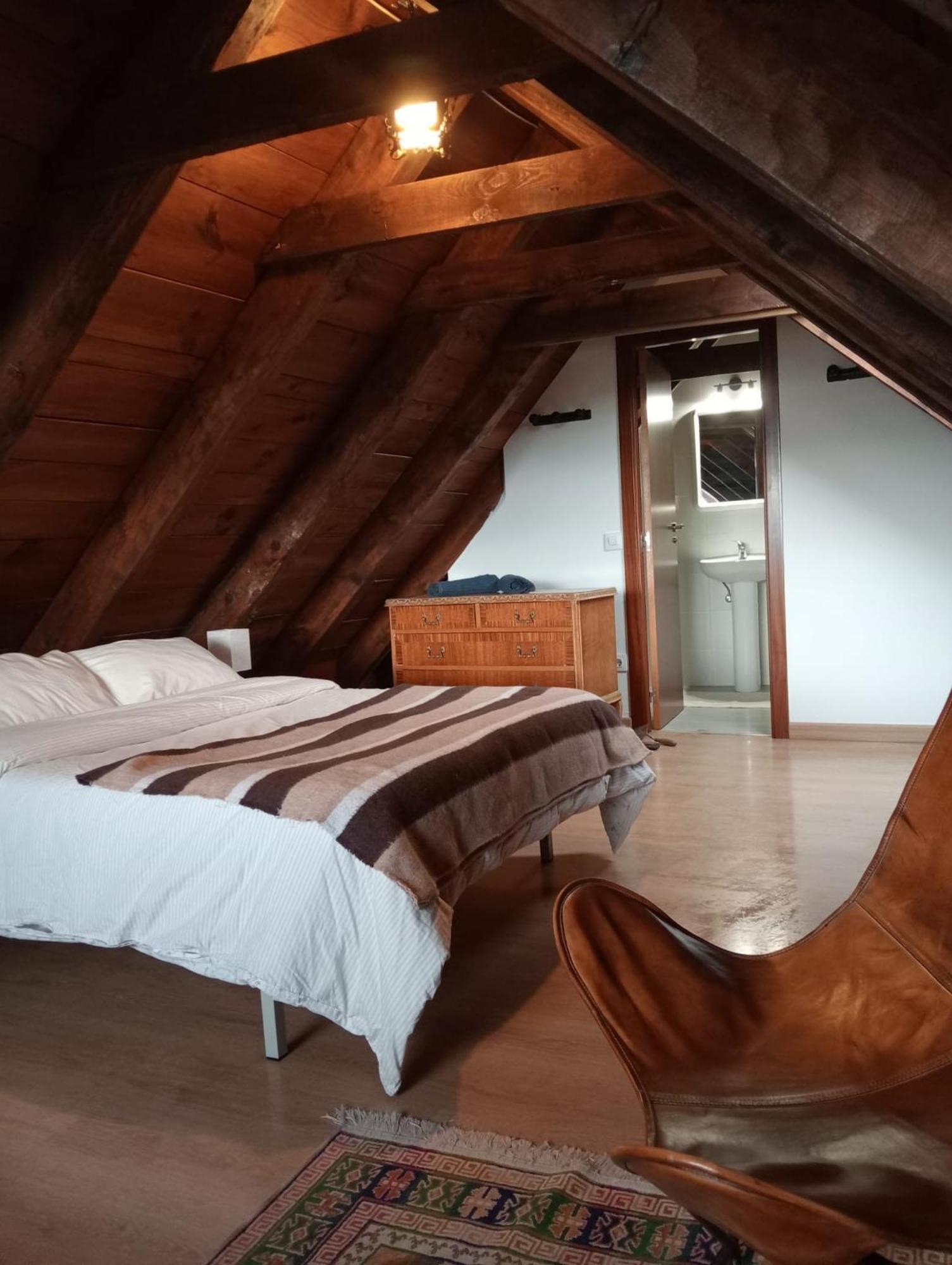 Albergue La Escuela De Lirí المظهر الخارجي الصورة